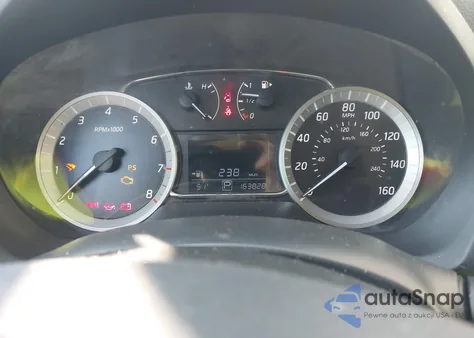 2015 Nissan Sentra Sr z USA, uszkodzony, nr VIN 3N1AB7AP8FY322115